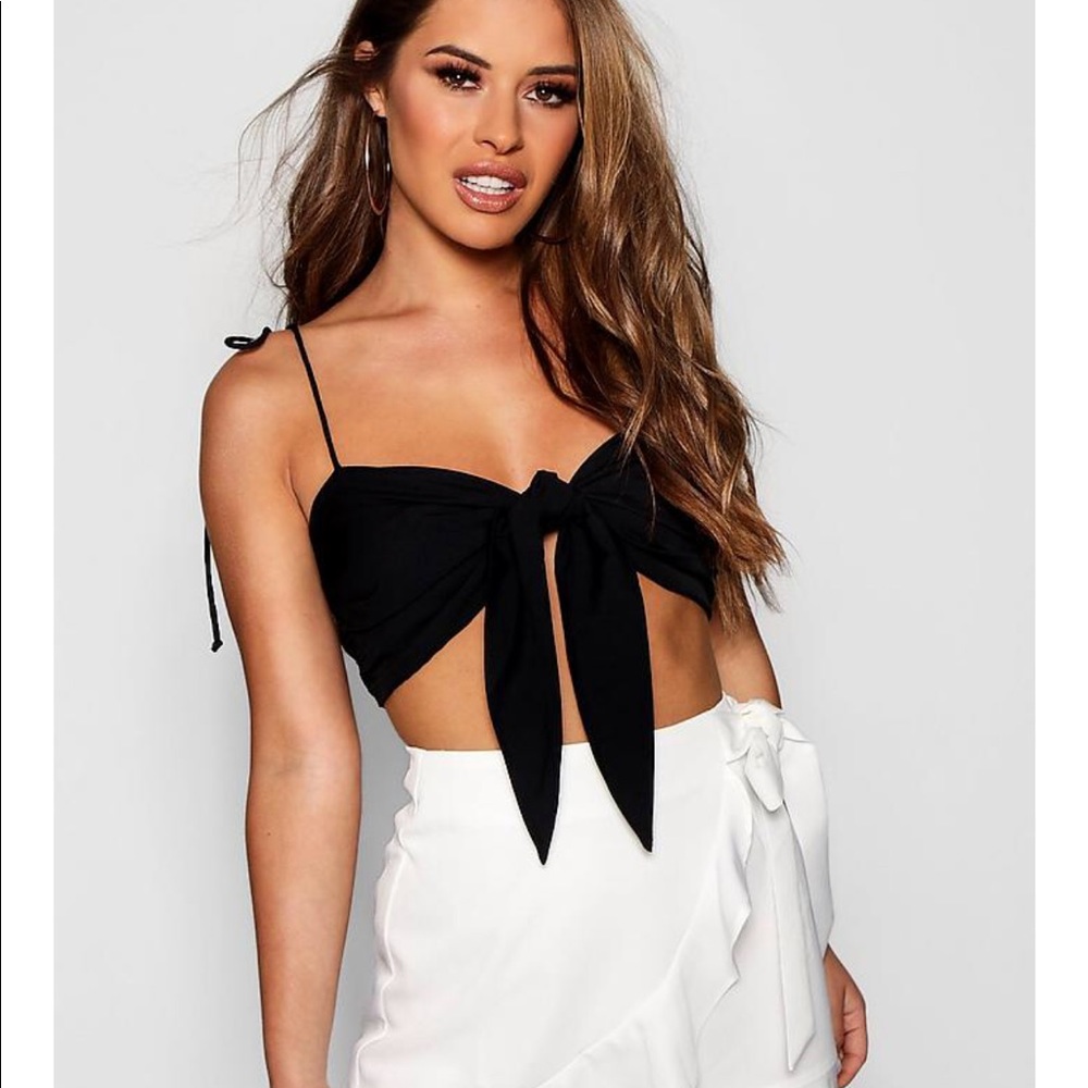 Tie knot Crop top
